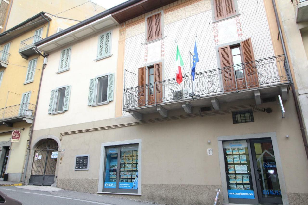 Appartamenti "Residence Mgm" Ponte San Pietro  Luaran gambar